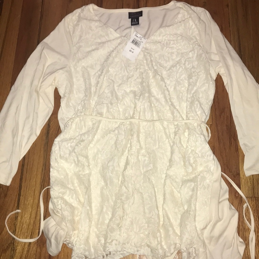 Lace Maternity Top